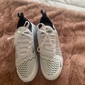 white nike air max 270